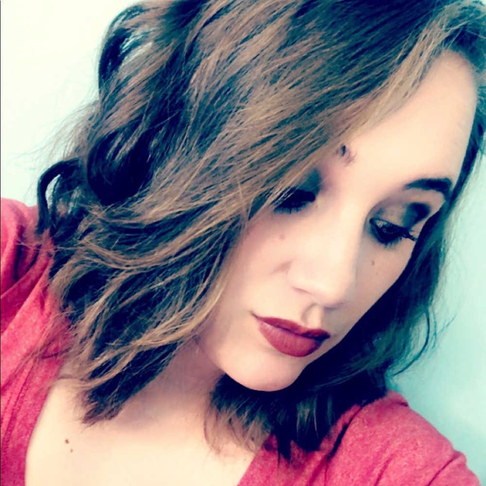 Meet your Posher, Jessica